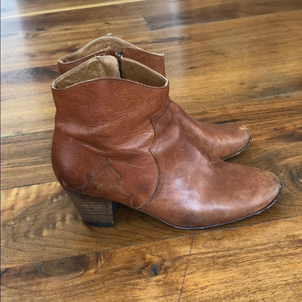 Isabel Marant brown leather booties size 39